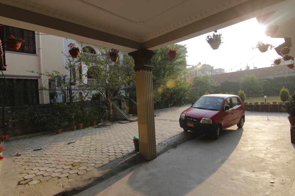 קטמנדו Dipankara Holiday Home מראה חיצוני תמונה