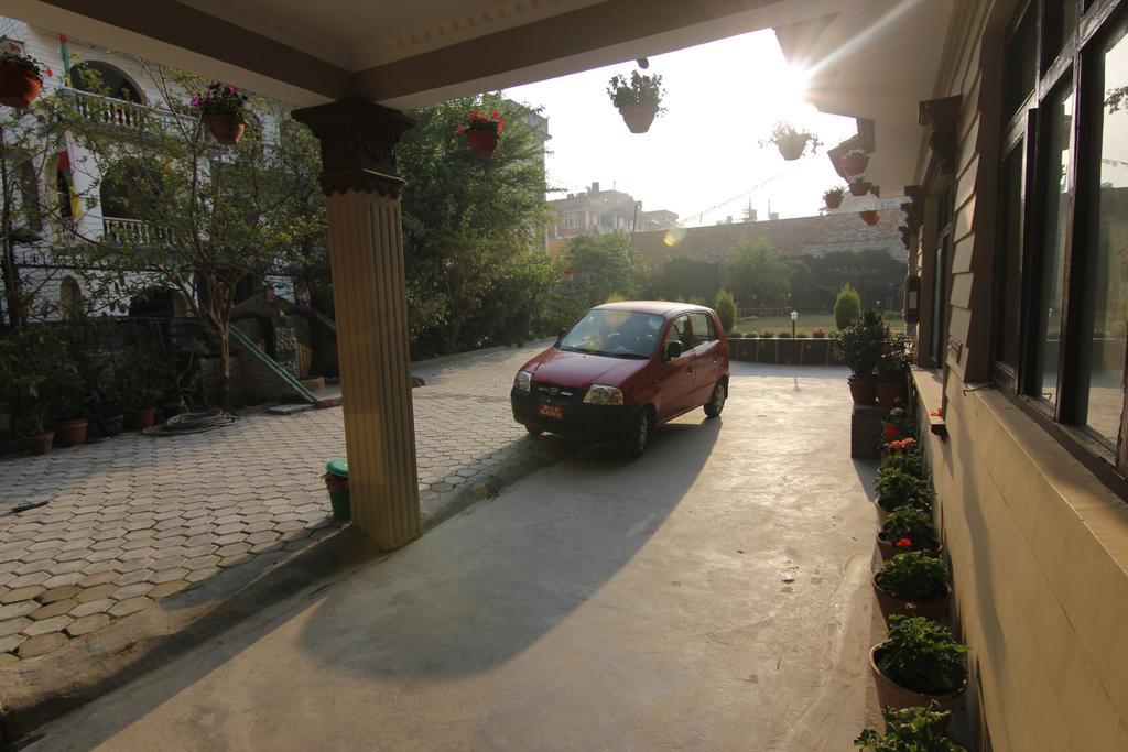 קטמנדו Dipankara Holiday Home מראה חיצוני תמונה